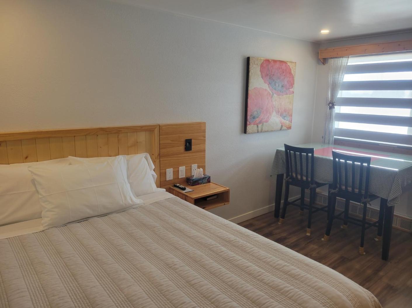 Quest Motel Whitewood Extérieur photo